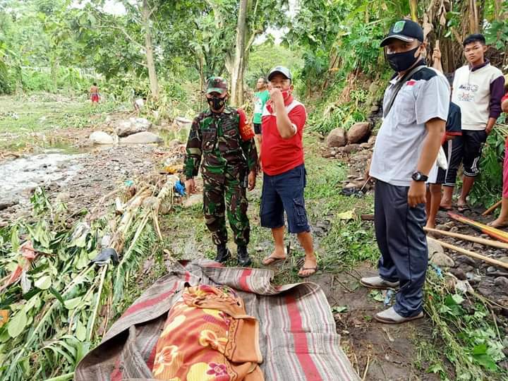 Sri Ditemukan Tewas Di Dusun Bentas Pasca Terseret Banjir Bandang Kepulungan