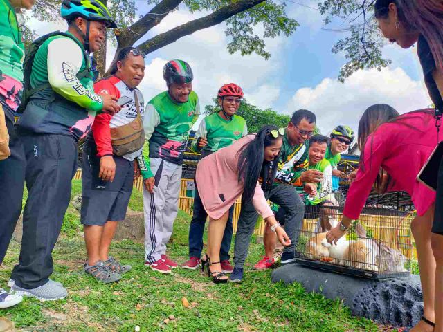 Desa Kepulungan Punya Taman Kelinci Selain Wisata Air Panas, Ketua DPRD Gowes Bareng Untuk Meninjaunya