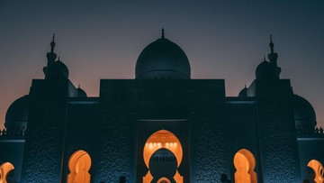 Panduan Tepat Waktu Imsak Ramadan 2026: Fokus pada Keunikan Geografis Cirebon, Indramayu, dan Kuningan