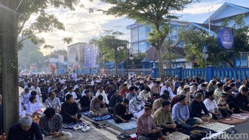 Muhammadiyah Pimpin Salat Idulfitri Lebih Awal di Sukabumi, Akses Jalan Sempat Terganggu