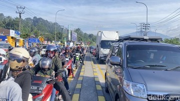 Arteri dan Tol Bocimi Lumpuh: Strategi Mengurai Kemacetan Ekstrem di Gerbang Parungkuda Hari Ketiga Lebaran