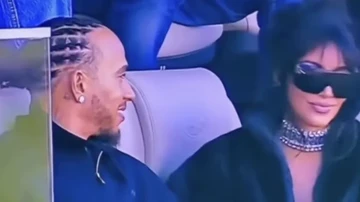 Kedekatan Kim Kardashian dan Lewis Hamilton Terlihat di Tokyo, Isu Asmara Mereka Kian Menguat