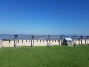 Menikmati Kopi dengan Latar Belakang Garis Batas Korea: Tren Baru di Observatorium Paju