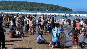 Heroisme Tragis Siswa SMP di Pangandaran: Hilang Terseret Ombak Saat Berupaya Selamatkan Rekan